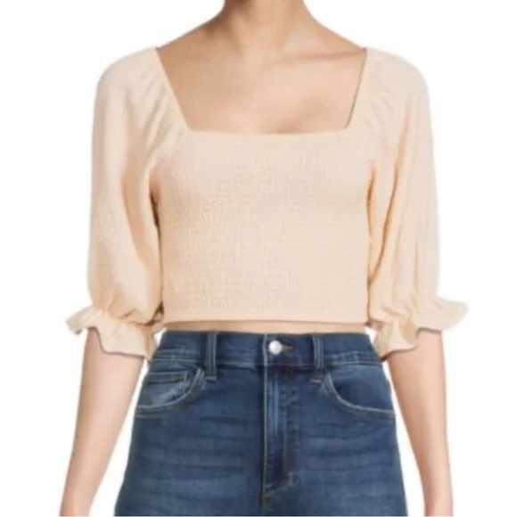 BCBGeneration Tops - BCBGENERATION Women’s Yellow Smocked Puff Sleeve Crop Top Size Small NWT
